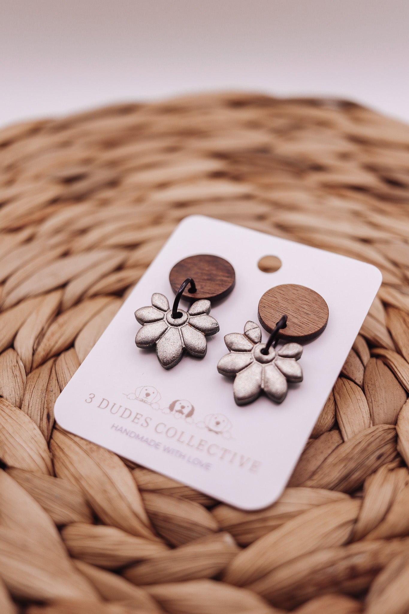 Vintage Flower Mini Dangle Earrings