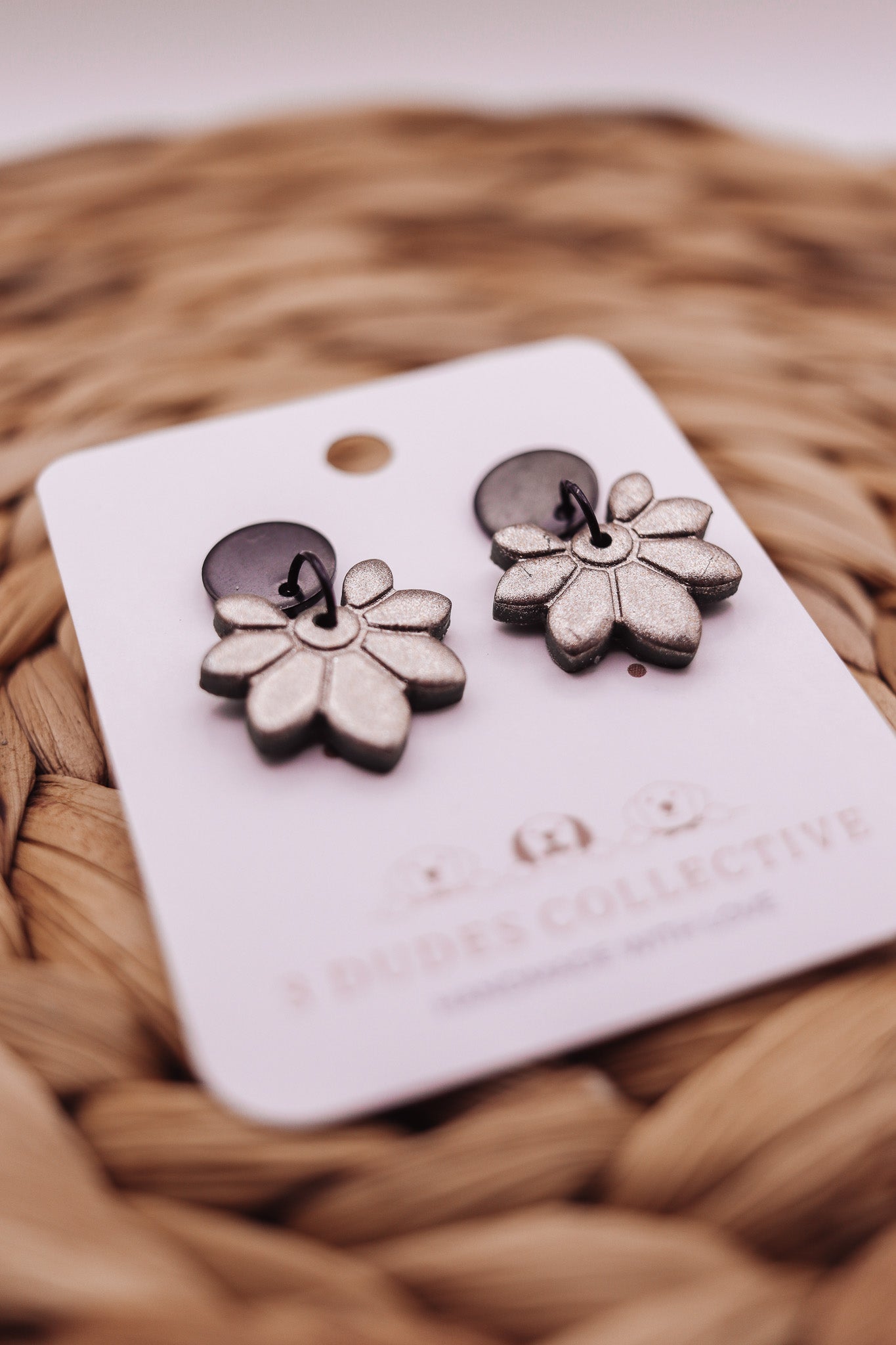 Vintage Flower Mini Dangle Earrings