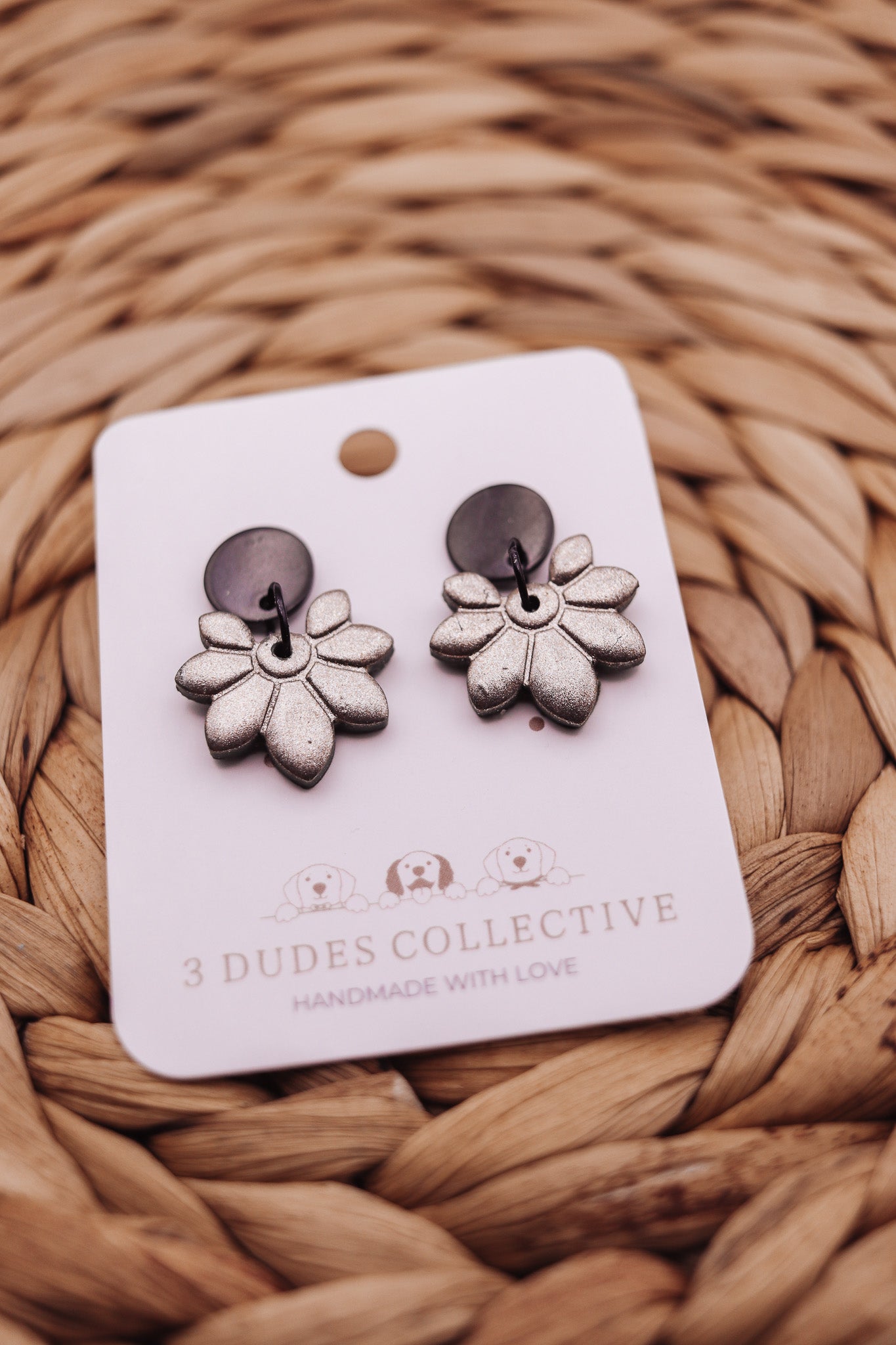 Vintage Flower Mini Dangle Earrings