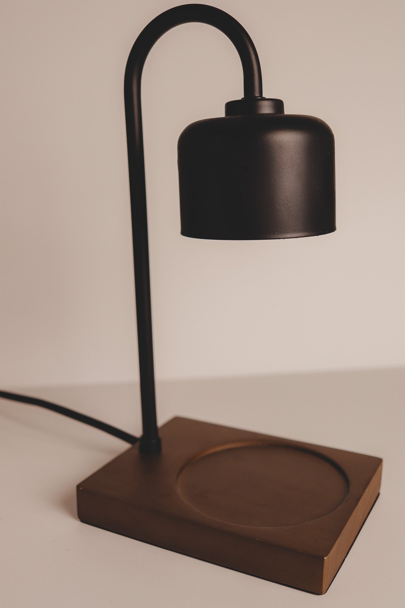 Arched Candle Warmer Lamp - Black and Wood