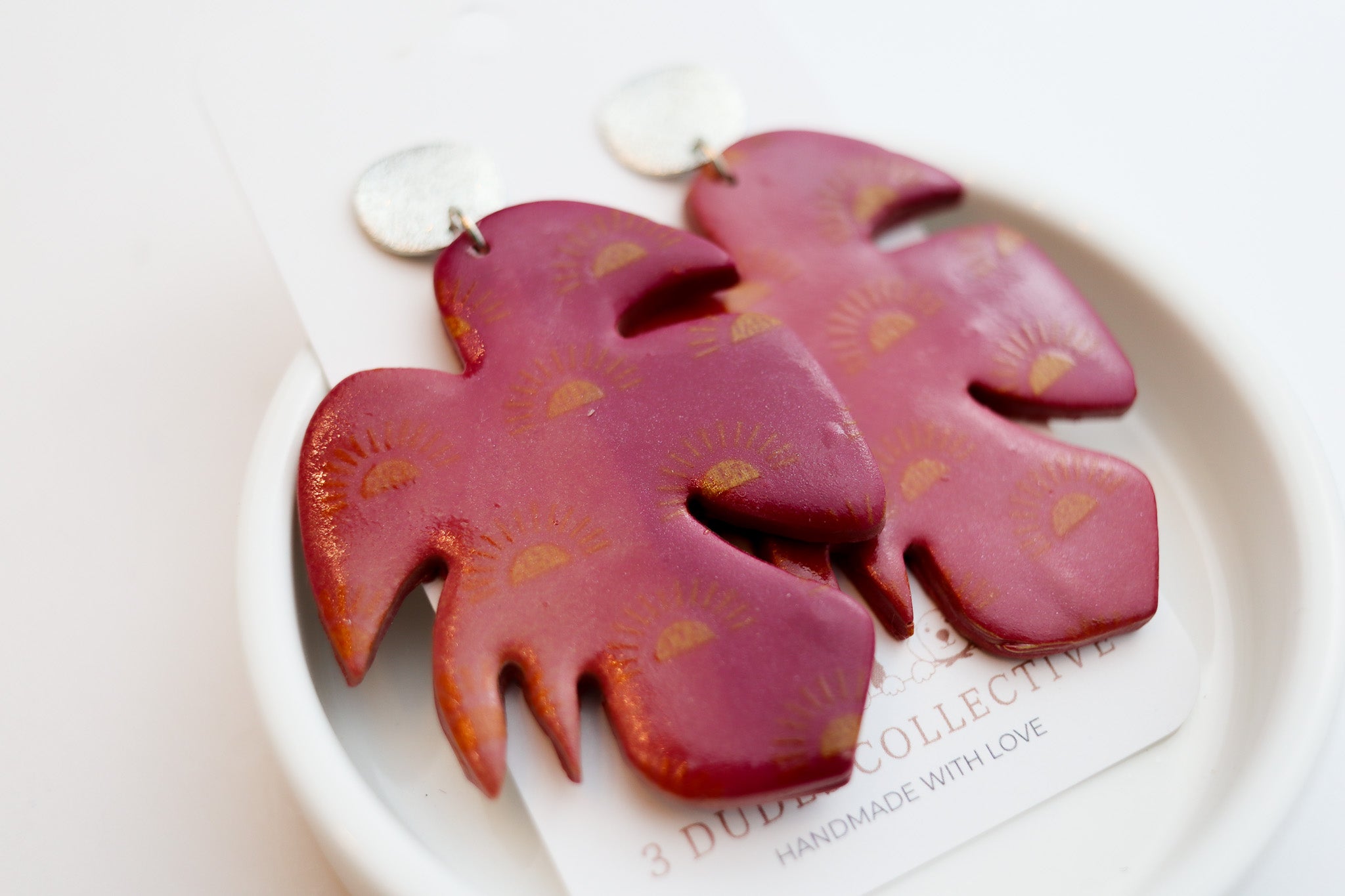 Monstera Sunset Leaf Dangle Earring