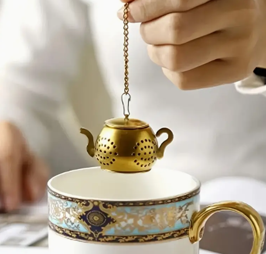 Golden Teapot Tea Infuser