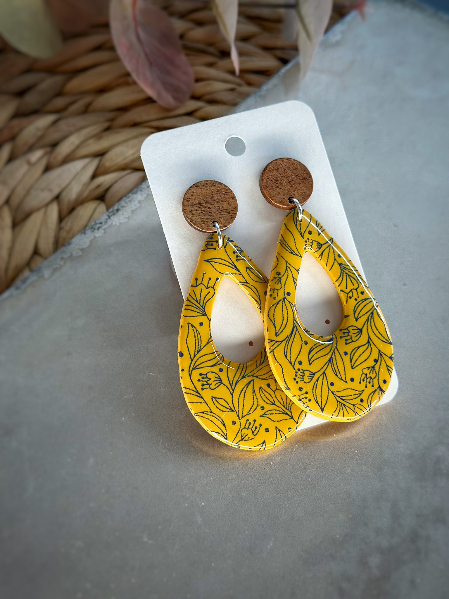 Boho Mustard Floral Vine Earring